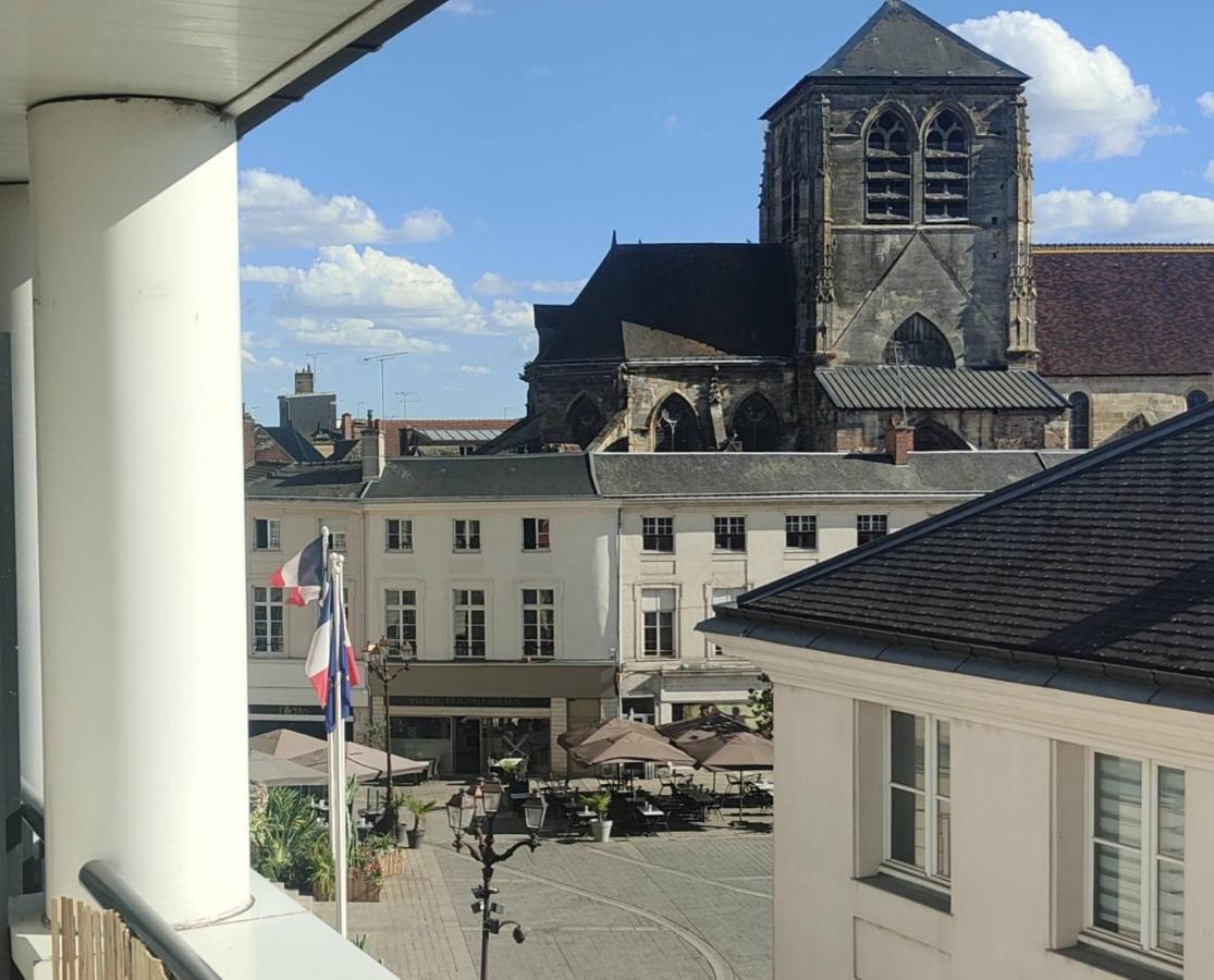 El Circo Foch, Hyper Centre Apartment Chalons en Champagne Ngoại thất bức ảnh